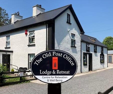 The Old Post Office Lodge Enniskillen Exteriör bild